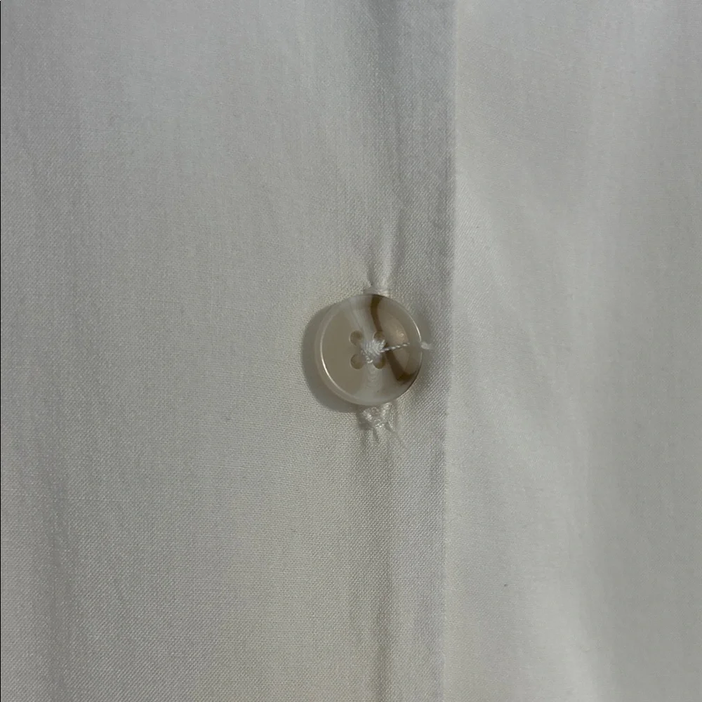 URBAN OUTFITTERS Size Medium White Short Sleeve Button Down Shirt Minimalist - Picture 7 of 7